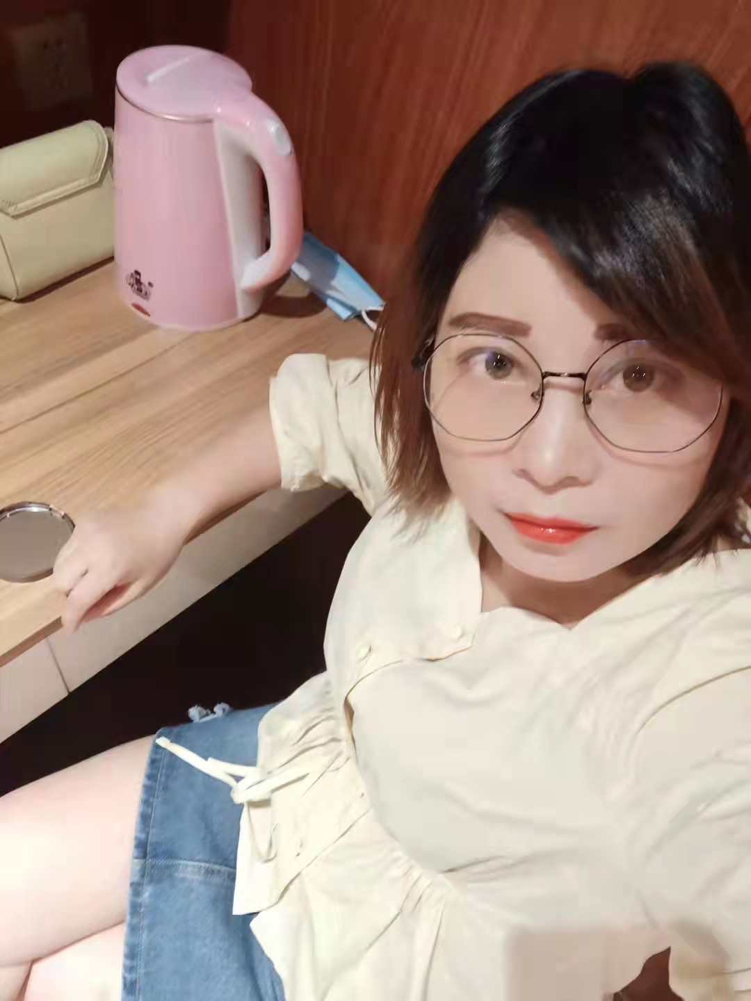 新吴区激情兼职少妇